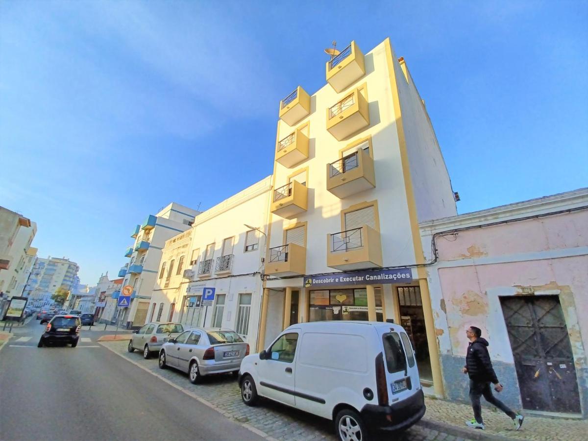 Sun Waves Beach Apartment Portimão Exterior foto