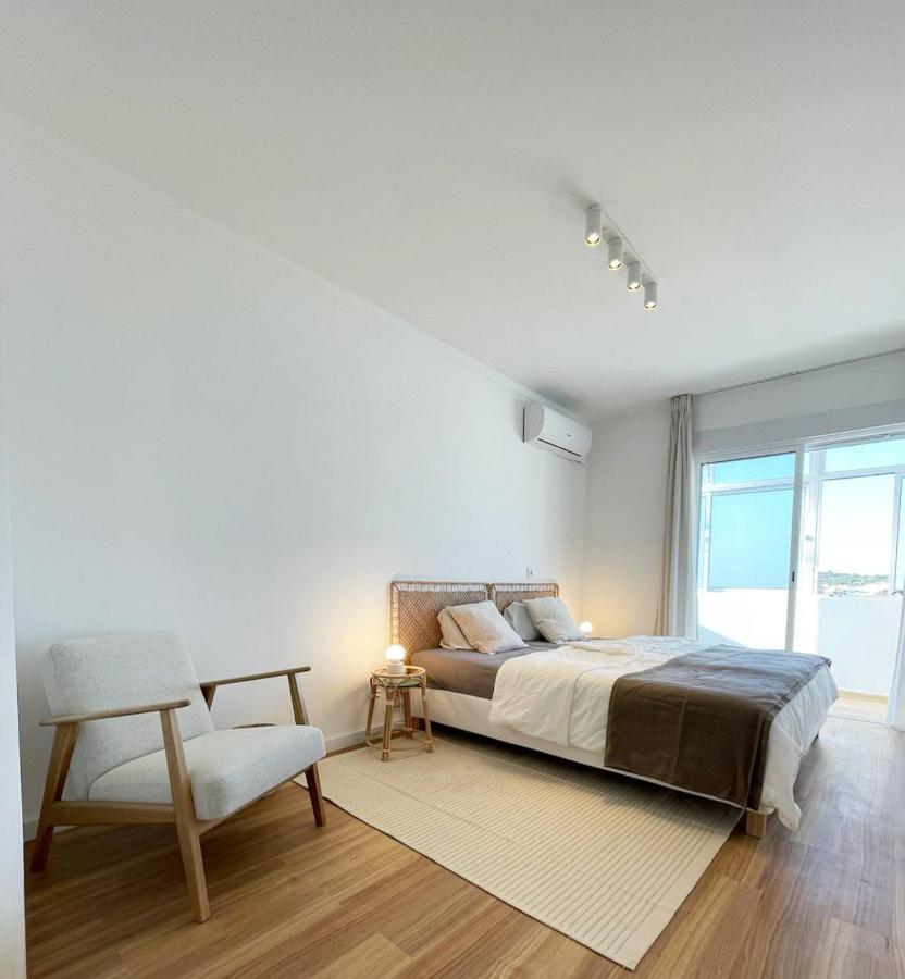 Sun Waves Beach Apartment Portimão Exterior foto
